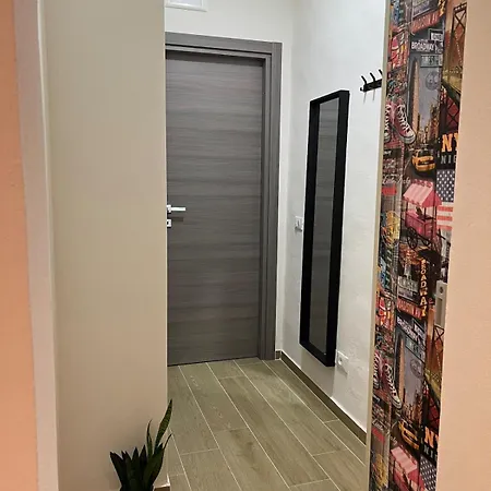 Casa S Trinita 15 Min Train Station, Visit Tuscany Apartment